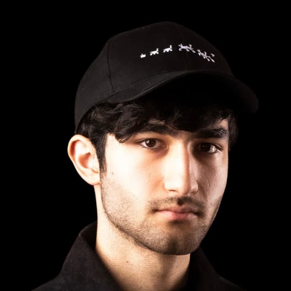 Hooman Reza Nezhad